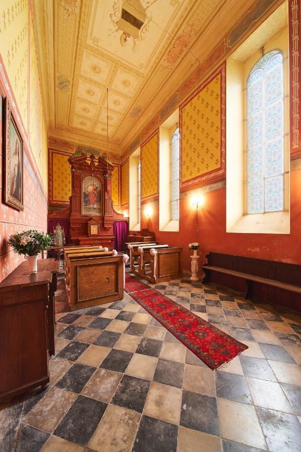 Penzion Zamek Lesany Netvořice Exterior foto
